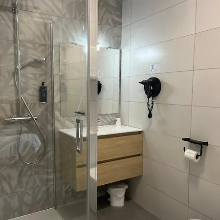 فندق Cit'hotel Les Eleis 3*