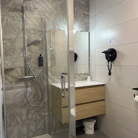 Cit'hotel Les Eleis 3* Saint-Martin-de-Fraigneau