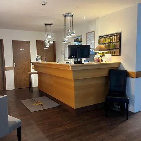 Cit'hotel Les Eleis Hotel 3*