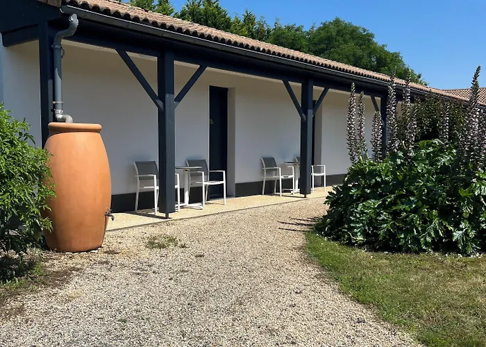 Cit'hotel Les Eleis 3*